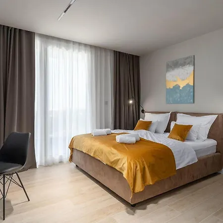 بيت للعطل Tonka Frata