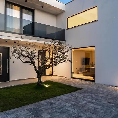 Tonka Vakantiehuis Frata