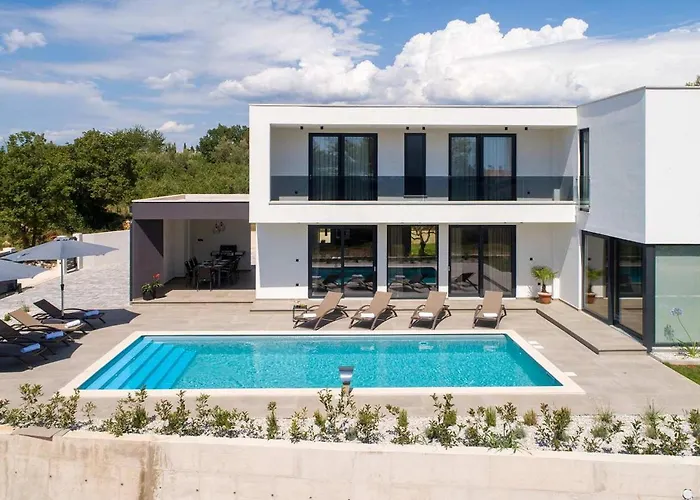 Villa Tonka 펜션 *